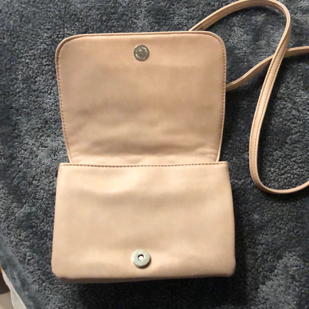 Nine West pink crossbody - Picture 4 of 6